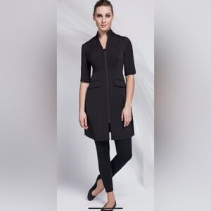 Noel Asmar Short sleeve Front-Zip Moderna Tunic